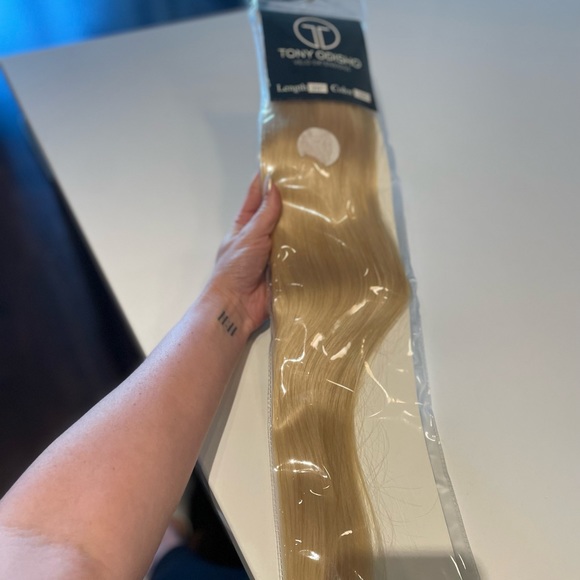 VELO #60 - 20 INCHES - 175 GRAMS | CLIP IN HAIR EXTENSIONS - Picture 3 of 3